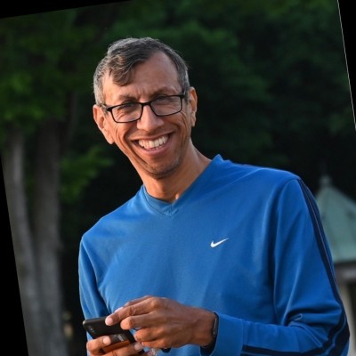 Jayant Swamy headshot